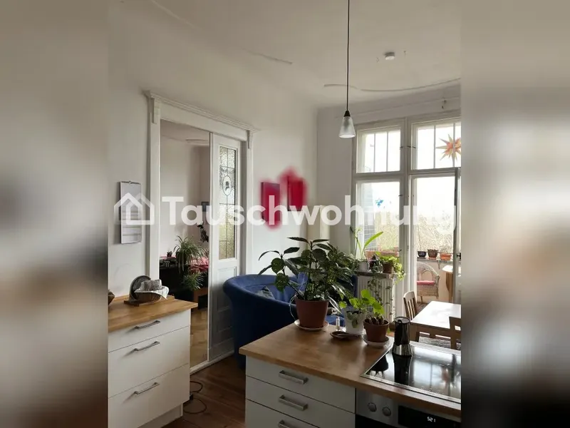 Tauschwohnung: Sonnige,ruhige 3 Z.,Wohnküche,Balkon gg. 3 Z. in 61 und umzu — photo 1